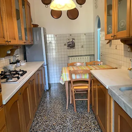 Casa Vacanze Sul Mare Savona Exterior photo